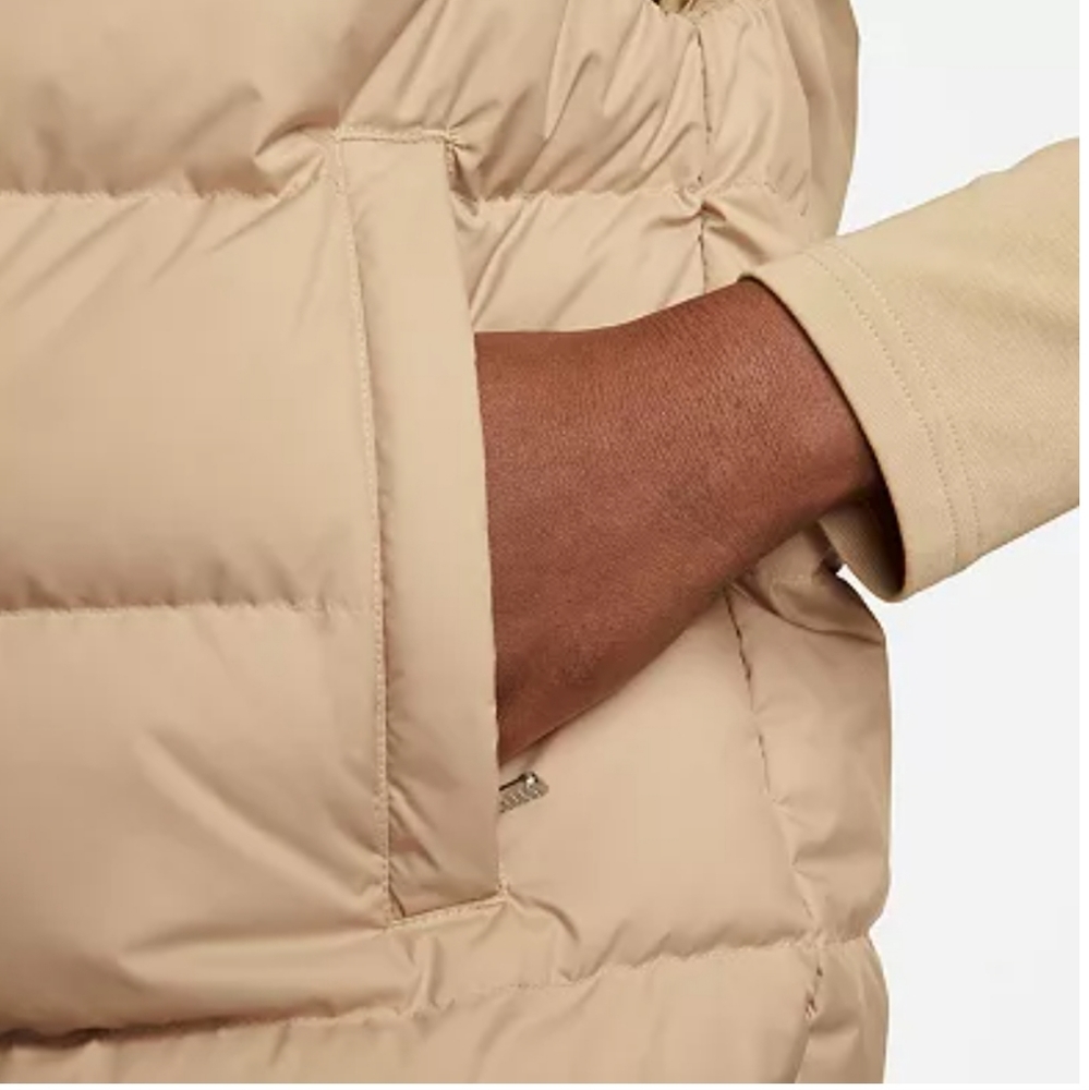 Women's Nike Sportswear Therma-FIT Windrunner Down Vest - Picture 5 of 5